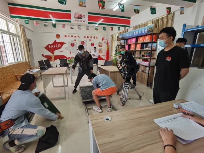 鱼台县广告片拍摄公司：极简主义践行者，少即是多的视觉哲学